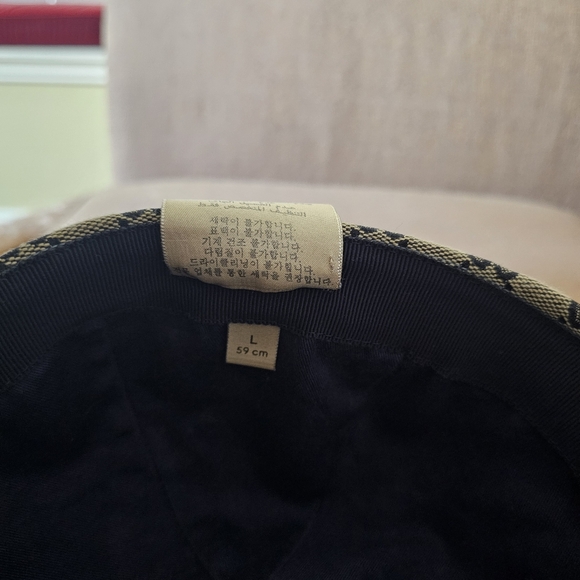 Gucci Gray Monogram Hat - Picture 11 of 14